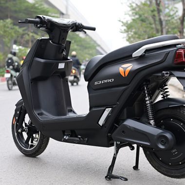 yadea s3 pro den nham sau